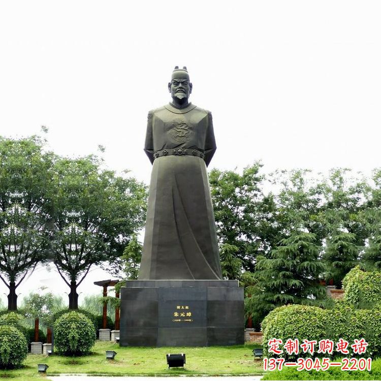 石家庄“洪武之治”明太祖石雕塑像