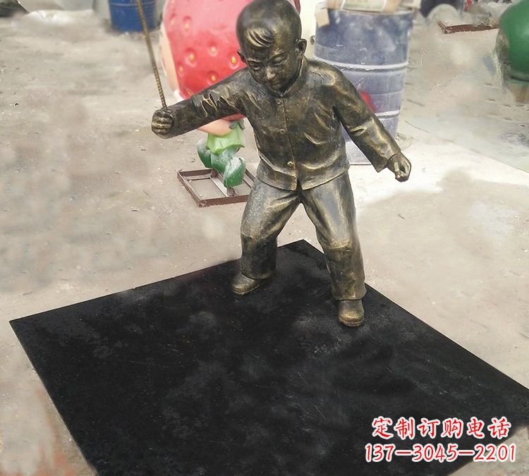 石家庄玻璃钢陀螺雕塑