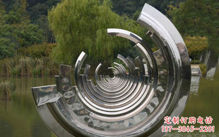 石家庄不锈钢半圆字母景观雕塑——美化环境的艺术