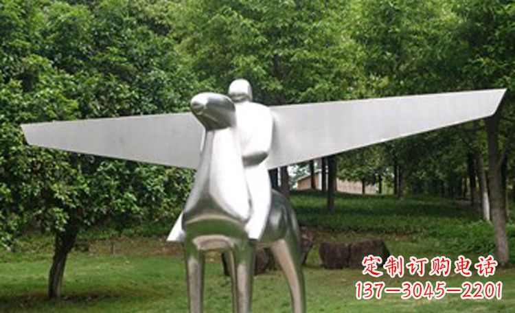 石家庄不锈钢马雕塑完美集结动感与现代美学