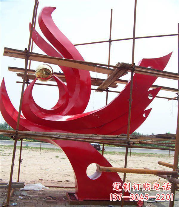 石家庄凤凰展翅高飞——不锈钢凤凰明珠广场景观雕塑