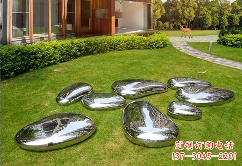 石家庄不锈钢公园镜面鹅卵石雕塑