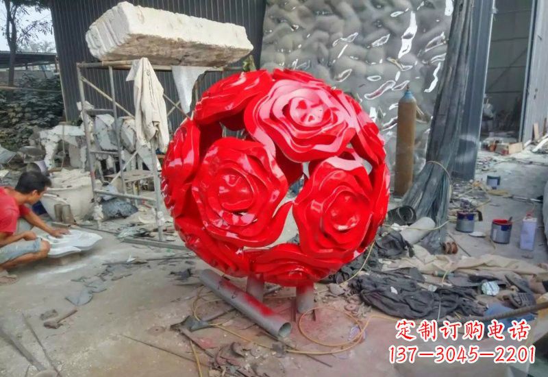 石家庄不锈钢玫瑰雕塑让玫瑰之美永存