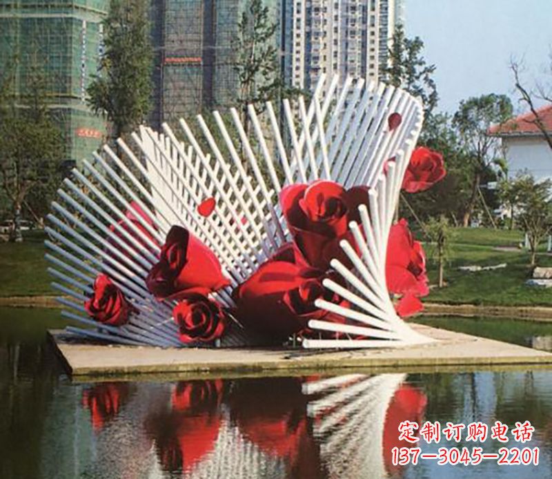 石家庄不锈钢湖边红玫瑰雕塑