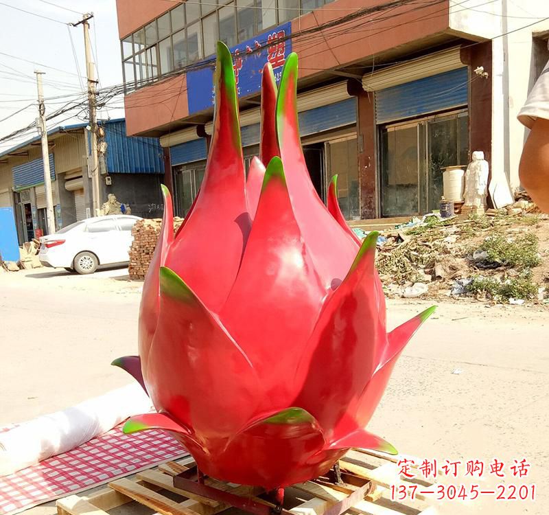 石家庄精美不锈钢火龙果雕塑