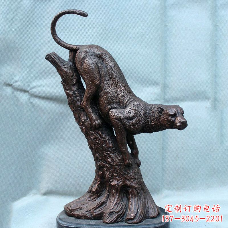 石家庄不锈钢猎豹雕塑经典之美
