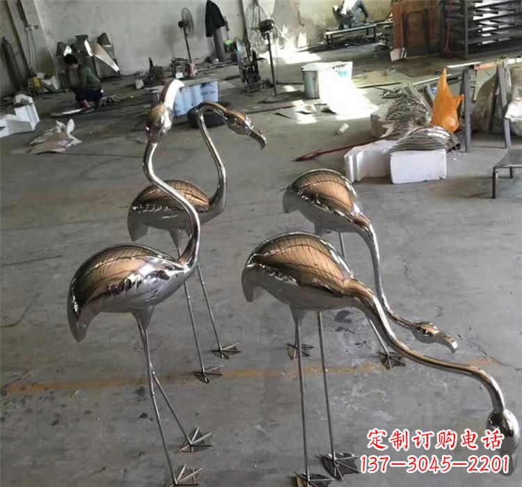 石家庄不锈钢火烈鸟雕塑给家园带来灿烂的光芒