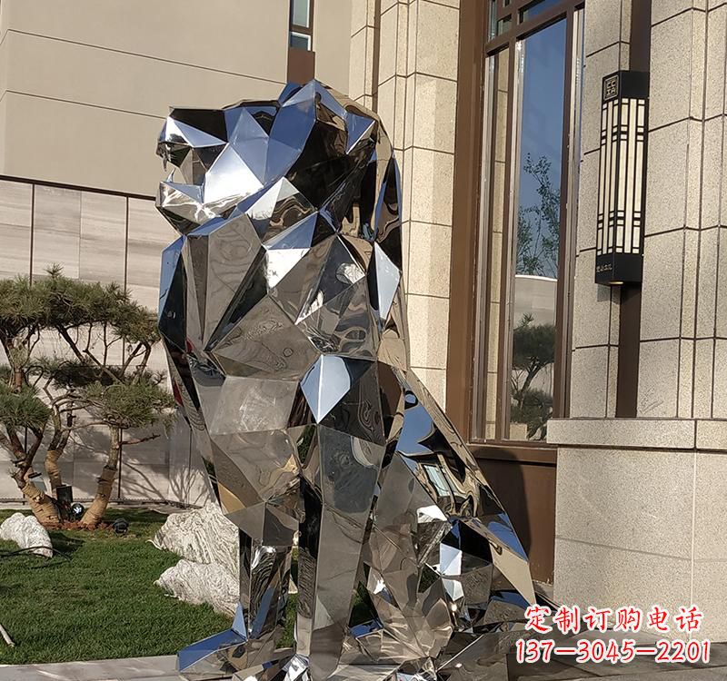 石家庄不锈钢狮子雕塑精美而又富有艺术感