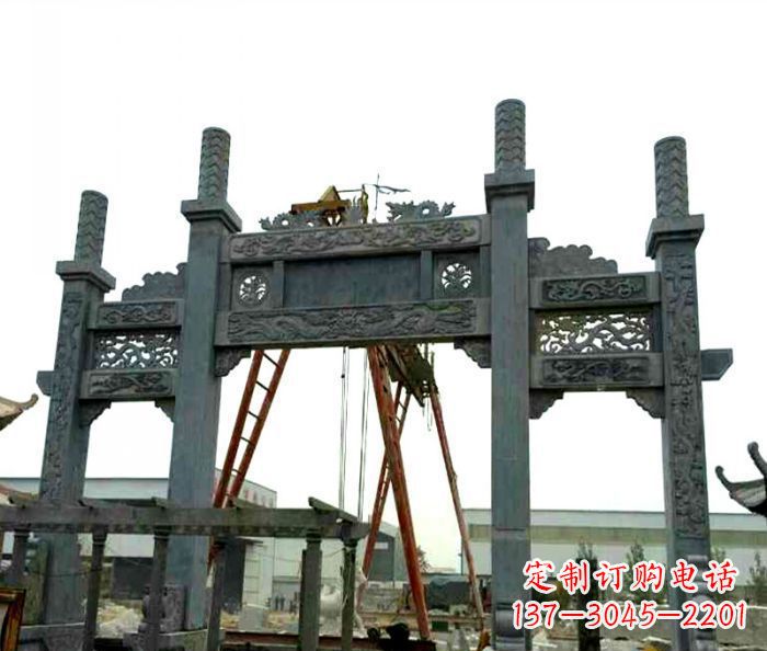 石家庄村庄牌坊雕塑传承历史文化