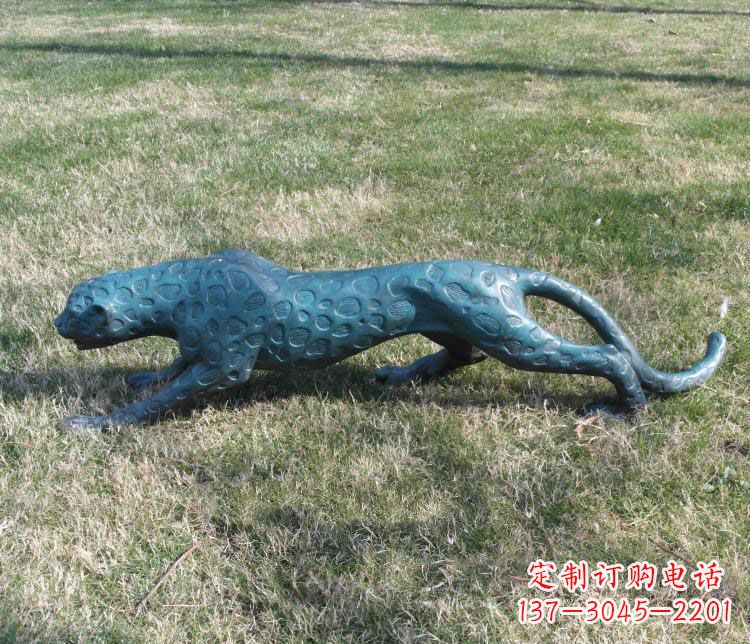 石家庄优质铜质金钱豹雕塑