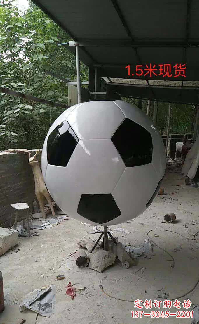 石家庄不锈钢足球雕塑提供优质的装饰效果