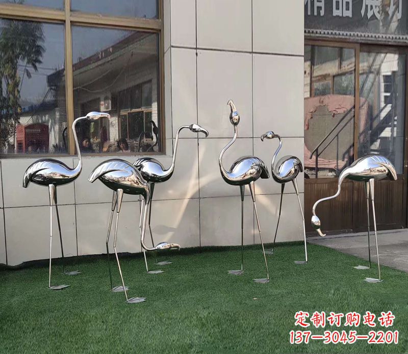 石家庄镜面不锈钢小区仙鹤雕塑