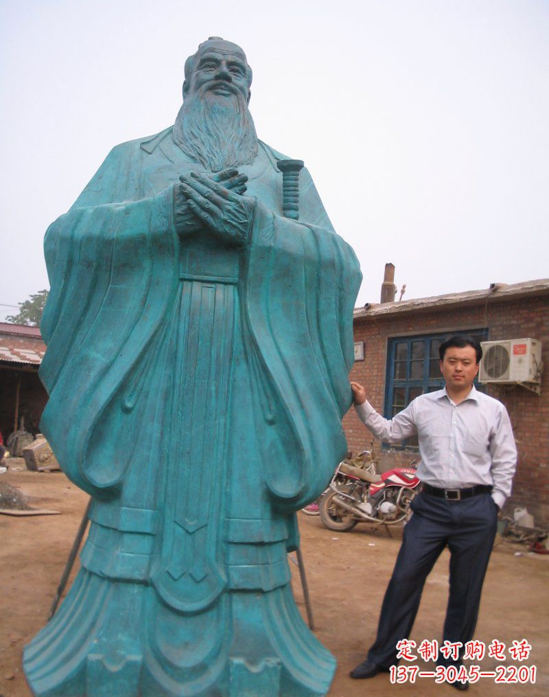 石家庄来自中国历史的经典孔子雕塑
