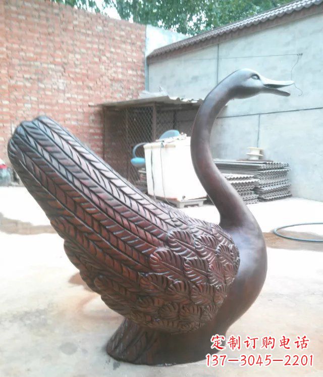 石家庄天鹅公园天王动物铜雕