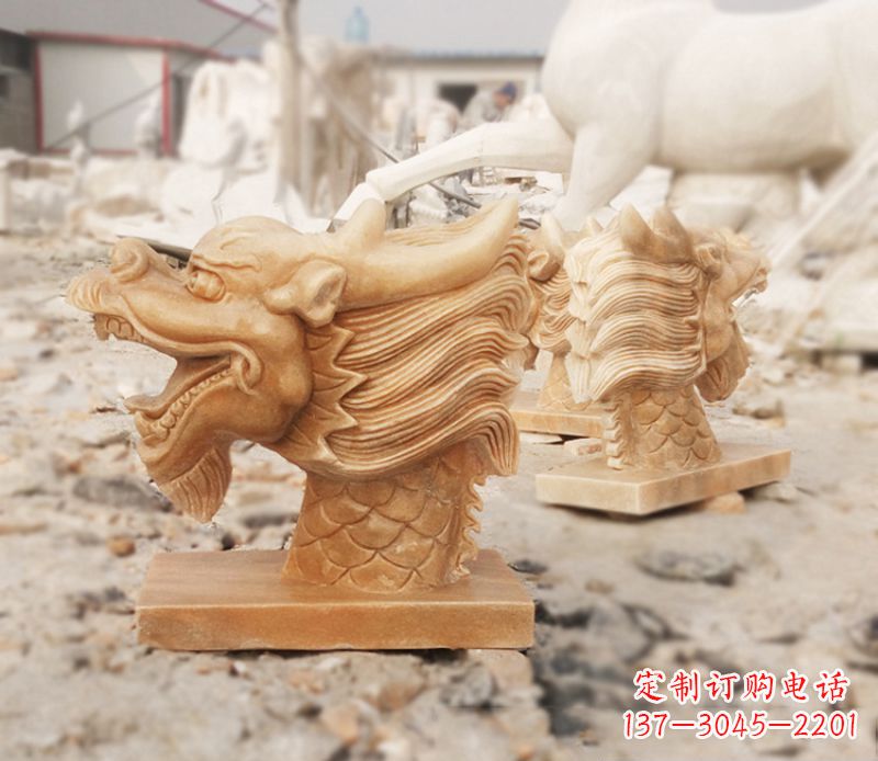石家庄晚霞红喷水龙头雕塑
