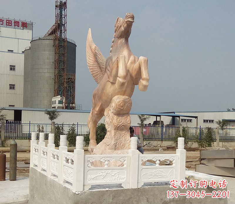 石家庄晚霞红祥云飞马企业景观石雕