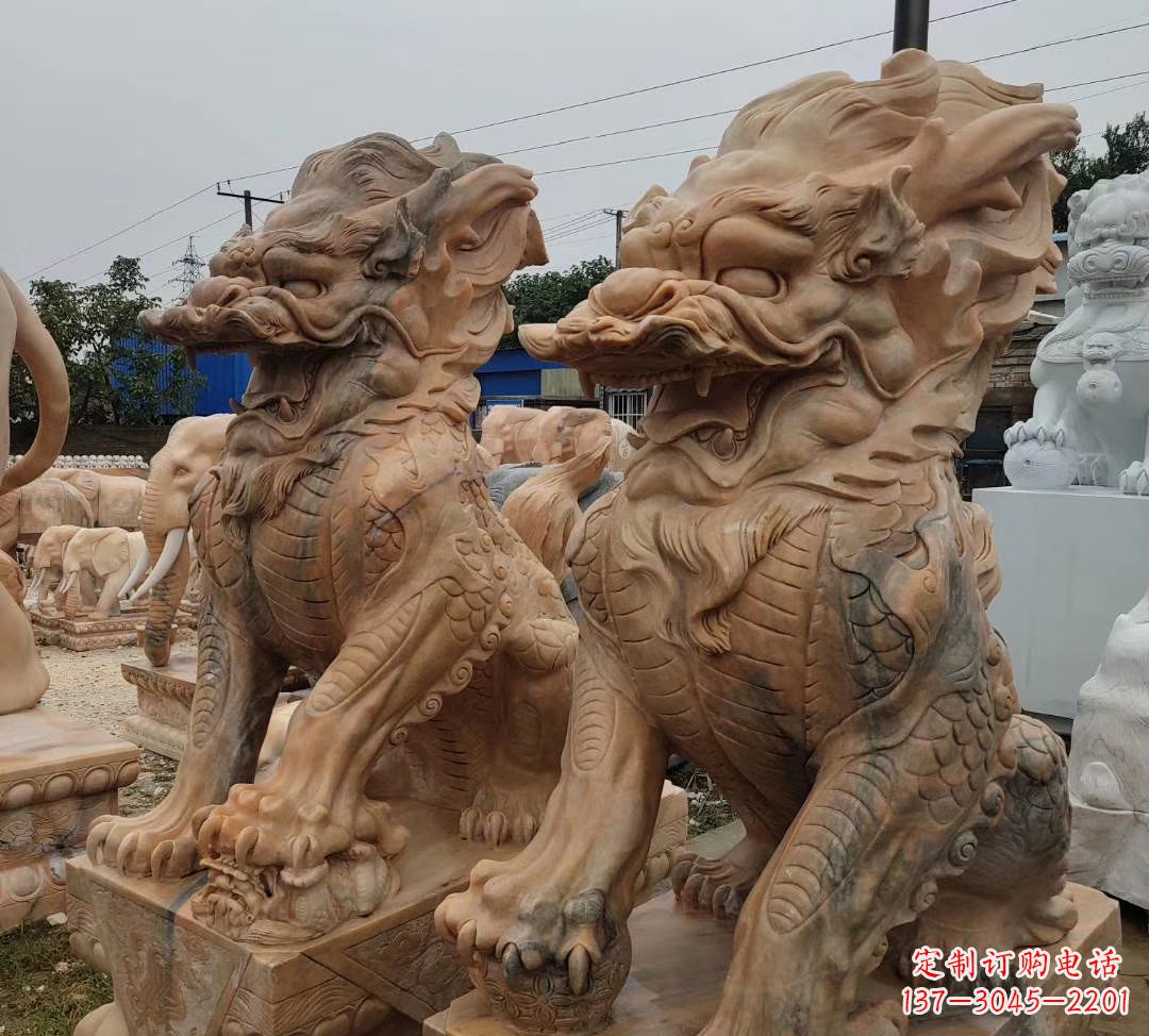石家庄园林晚霞红古代招财神兽麒麟石雕